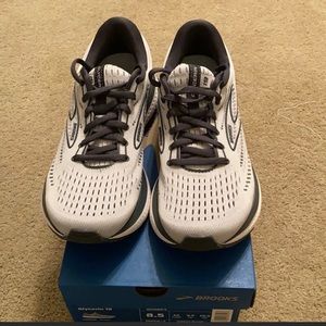 Women’s Brooks Glycerin 19